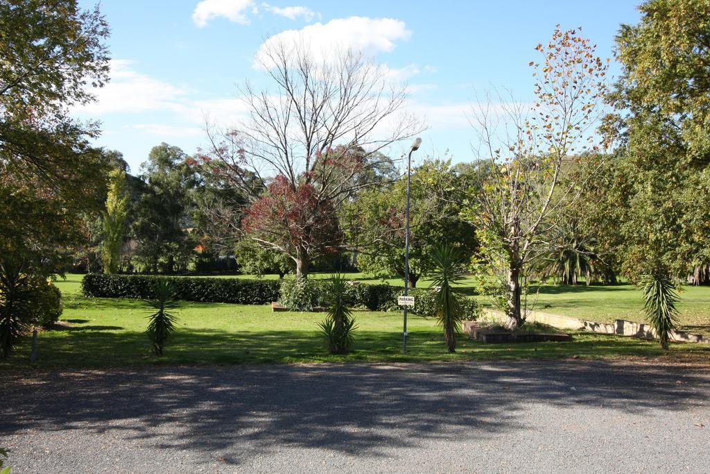 Picton Valley Motel Australia Экстерьер фото