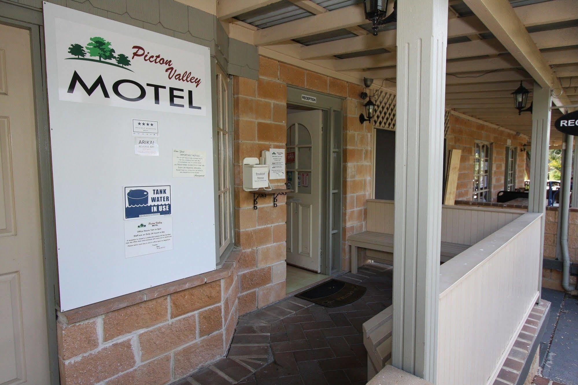 Picton Valley Motel Australia Экстерьер фото