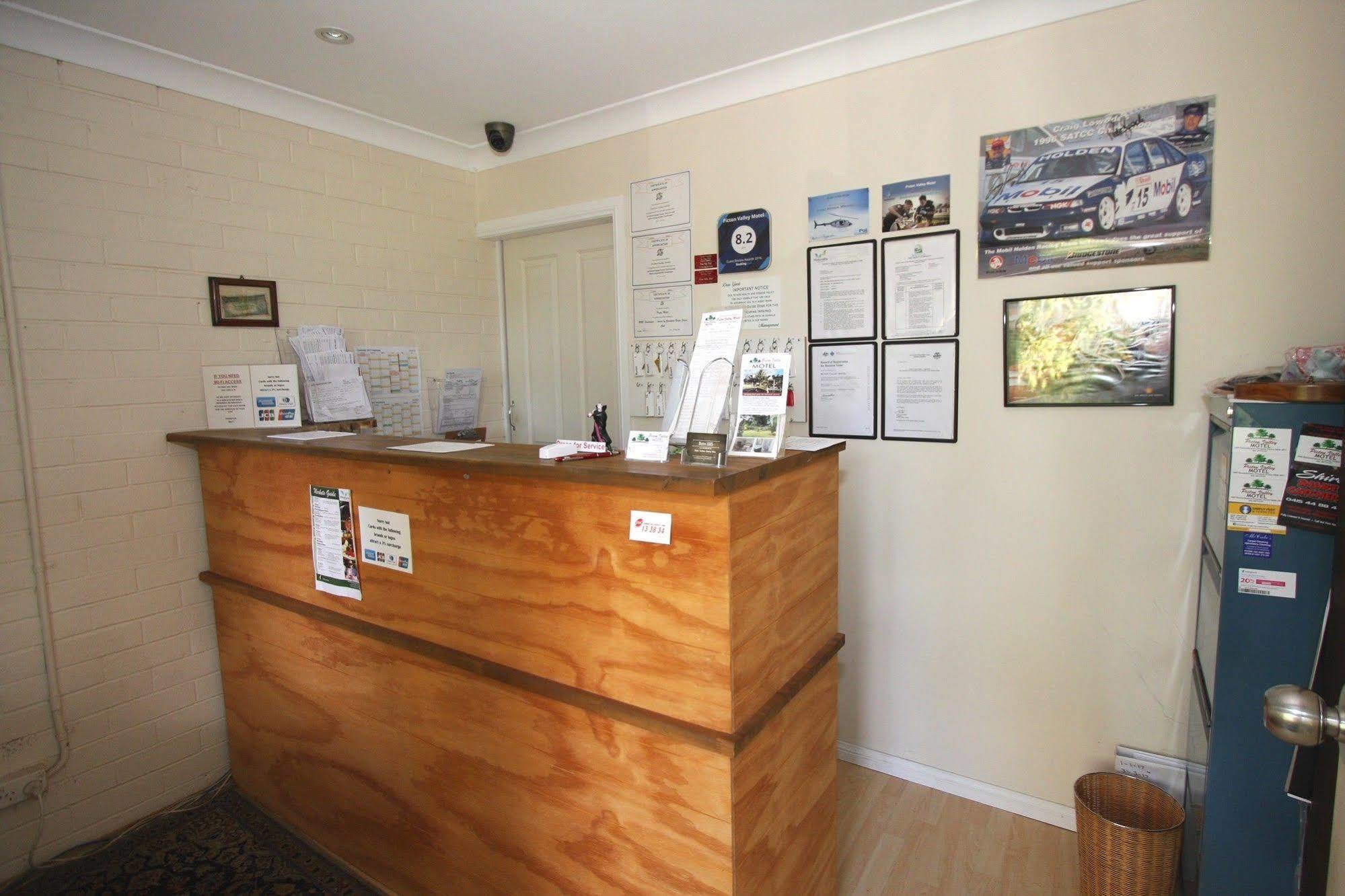 Picton Valley Motel Australia Экстерьер фото